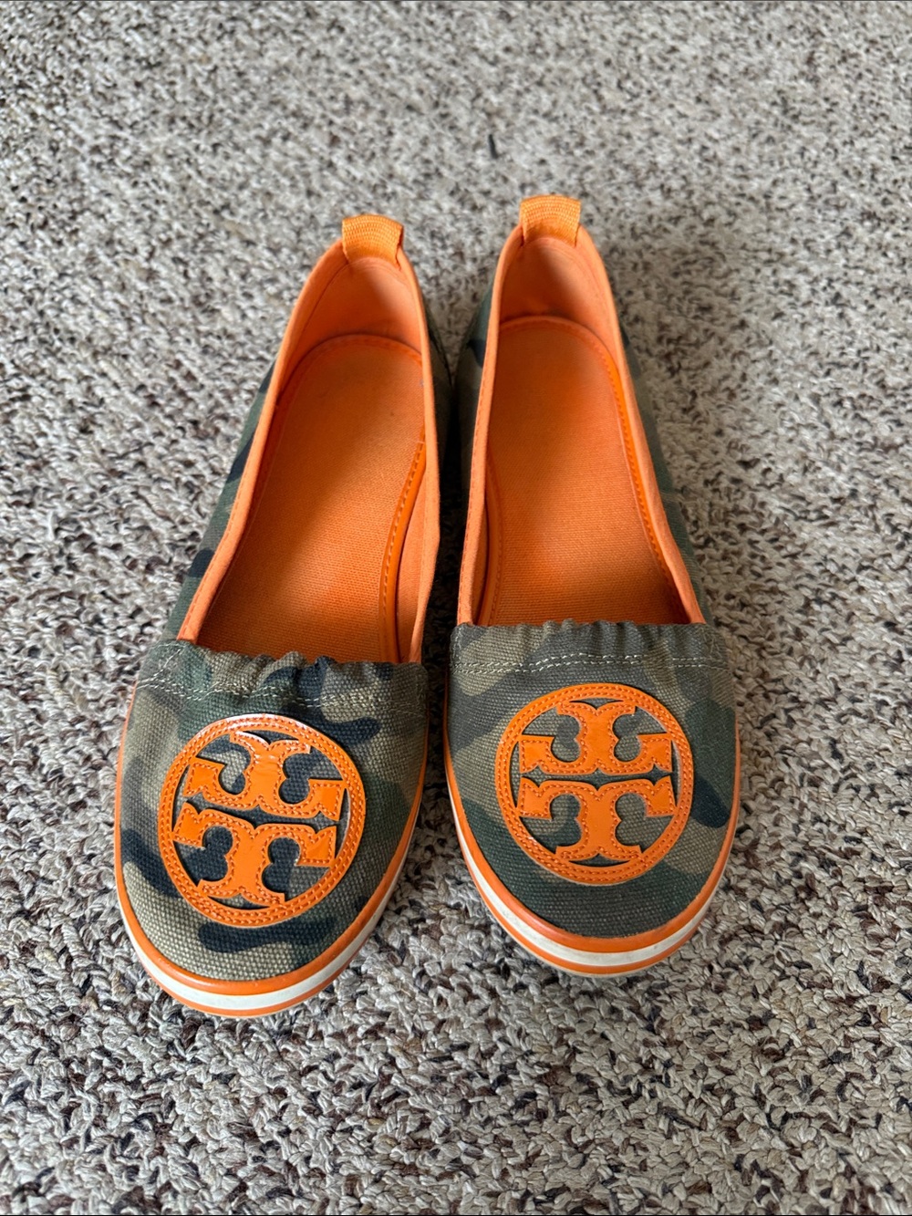 Tory Burch 🧡💚🤎Camo Slip-On Flats